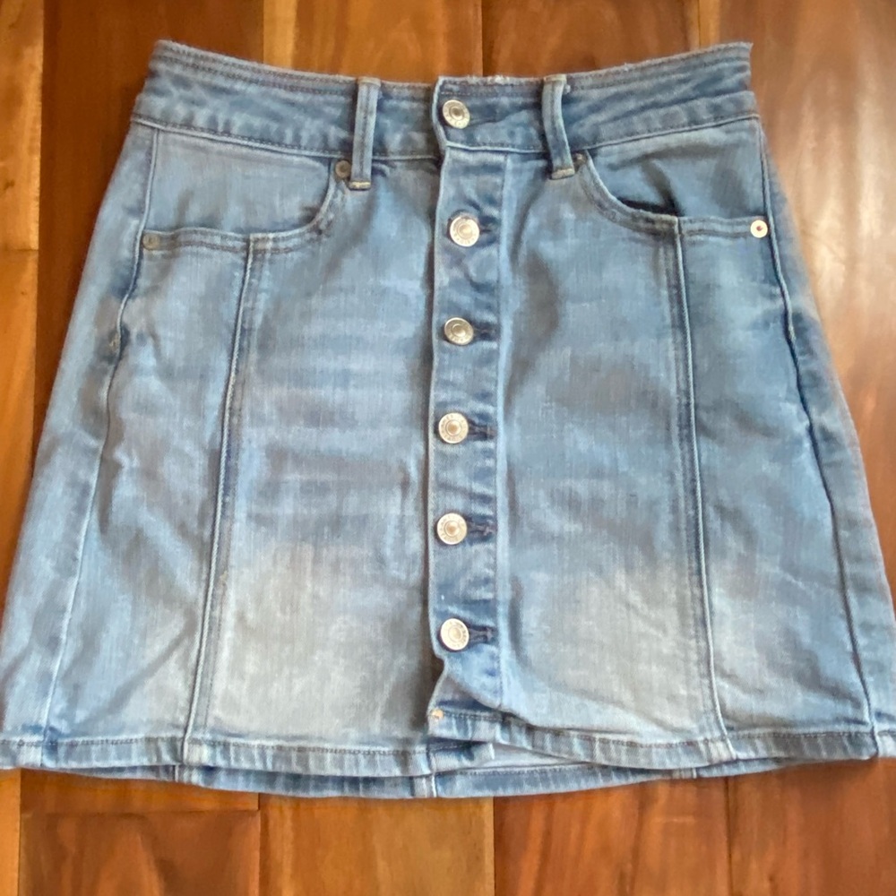 American Eagle denim skirt size small